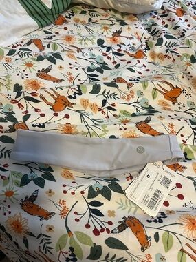 lululemon athletica light gray headband